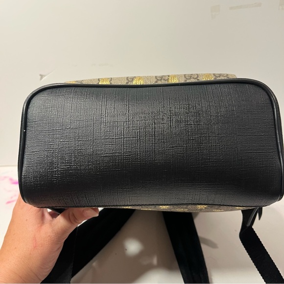 Gucci Bee Small Backpack - Picture 5 of 12